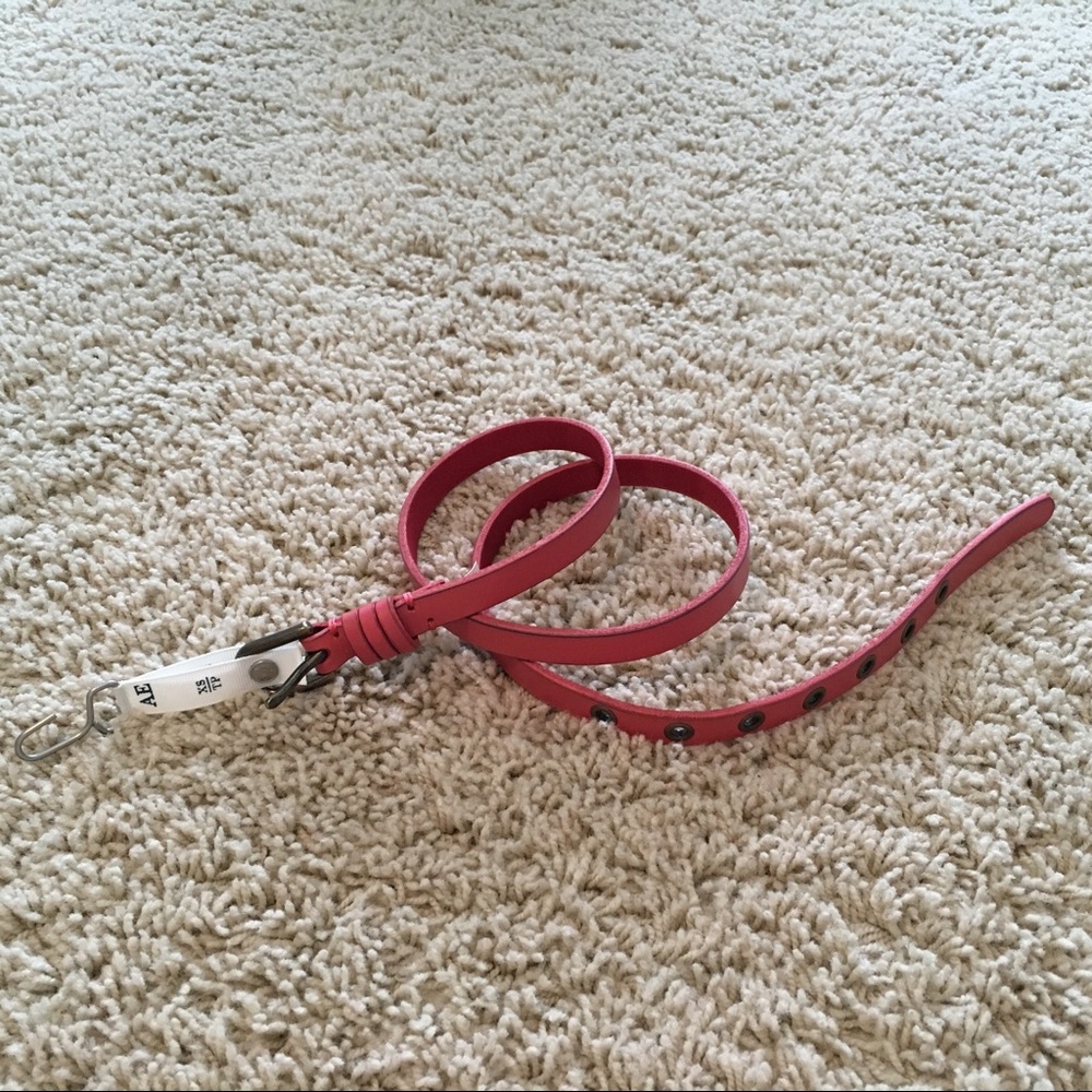 American Eagle leather belt